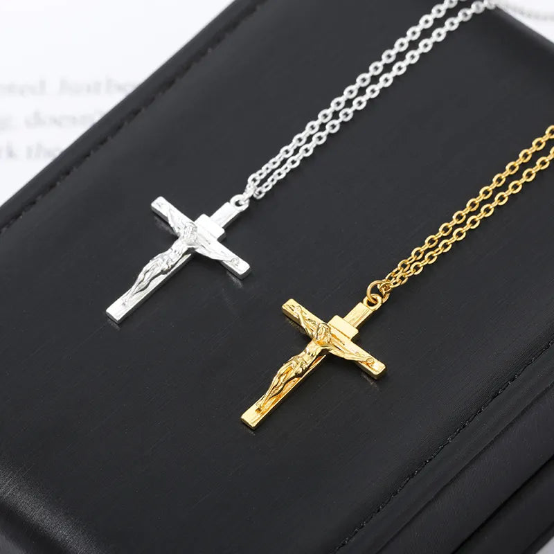 Collier croix de Jésus Christ pour homme et femme